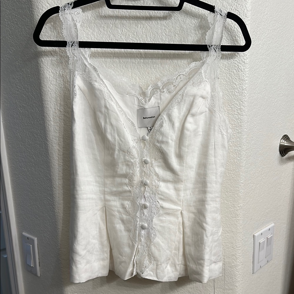 NWT REFORMATION Josefina Linen Lace Top - Picture 2 of 7